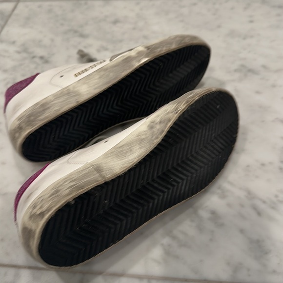 Golden goose - Picture 3 of 3